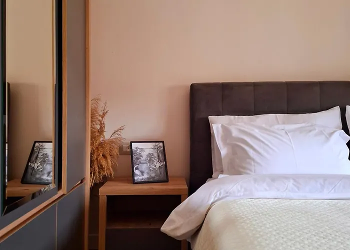 Sofi Condo-close To Port Of Vlorë